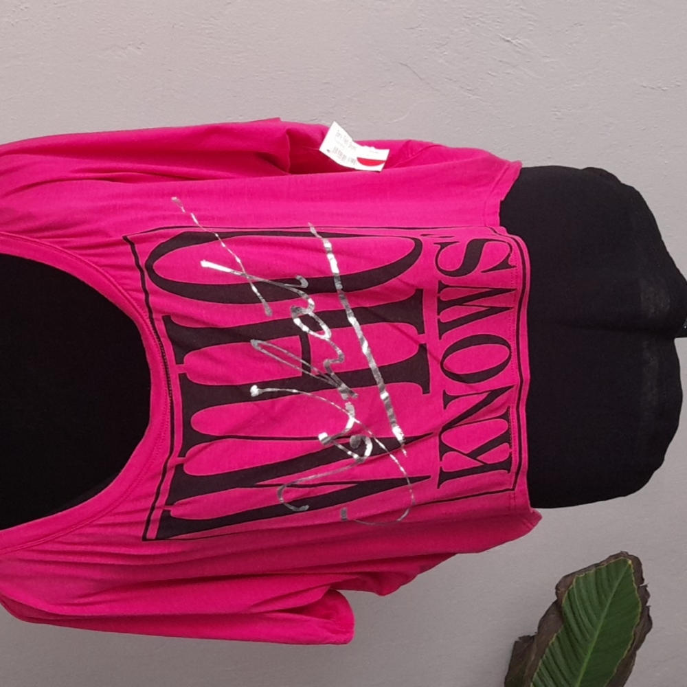 Women 2pc top pink and black